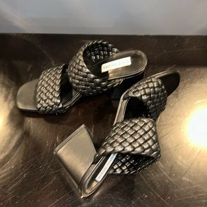 Steve Madden Daphne Braided Block Heel new never worn